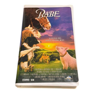 Vintage Babe VHS Tape 1996 Family Movie MCA Universal HiFi Stereo Rated G